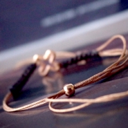 Sieraden maken: Stoer armbandje met macramé slot van DQ metaal ♡ DIY