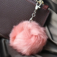 Sieraden maken: Faux fur pompom sleutelhanger ♡ DIY