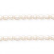 Imperfecte zoetwaterparels rice 10x9mm Natural white