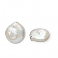 Imperfecte zoetwaterparels coin Natural white