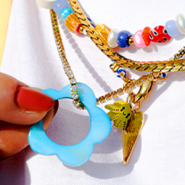 Nieuw Nieuwe vrolijke schelp en polymeer kralen