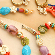 Nieuw Prachtige acryl kralen met goudkleurige details