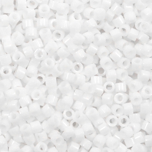 Miyuki kralen delica's 11/0 Matte AB white