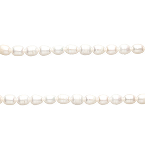 TQ Zoetwaterparels rice 7x5 mm Natural white