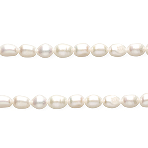 TQ Zoetwaterparels rice 8x6 mm Natural white