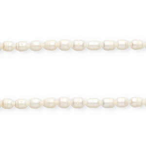Imperfecte zoetwaterparels rice 9x7-8mm Naturel white