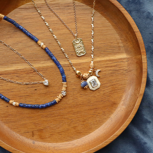 Ga aan de slag met deze schitterende brass metalen bedels en kralen met zirkonia