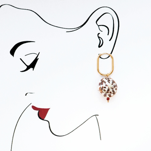 Cre&euml;er persoonlijke oorbellen met stainless steel creolen