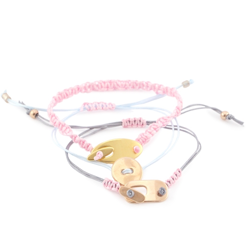 Sieraden gemaakt met DQ metalen knopen en DQ metalen kapitel sloten