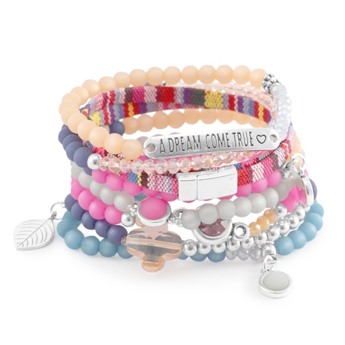 Mooie sieraden gemaakt met Polaris zomerkleuren!