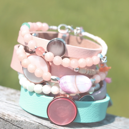 Deze zomerse armbandjes van Cuoio en zomerse kralen zijn helemaal hot!