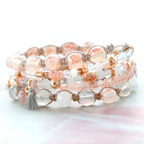 Schitterend sieraden setje in pastel kleurtjes voor een frisse nieuwe look met onze Glaskralen Transparant Gem&ecirc;leerd. 