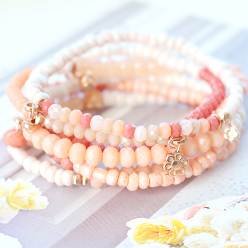 Zomerse facetkralen en rosegold details, laat je inspireren door dit schitterende sieradensetje! 