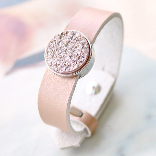 Stijlvolle sieraden met onder andere Polaris Elements cabochons en Cuoio armbanden!