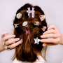 Cre&euml;er unieke zomerlooks met onze haarclips en klemmen