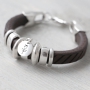 Maak trendy stoer-chique armbanden met Divino leer!