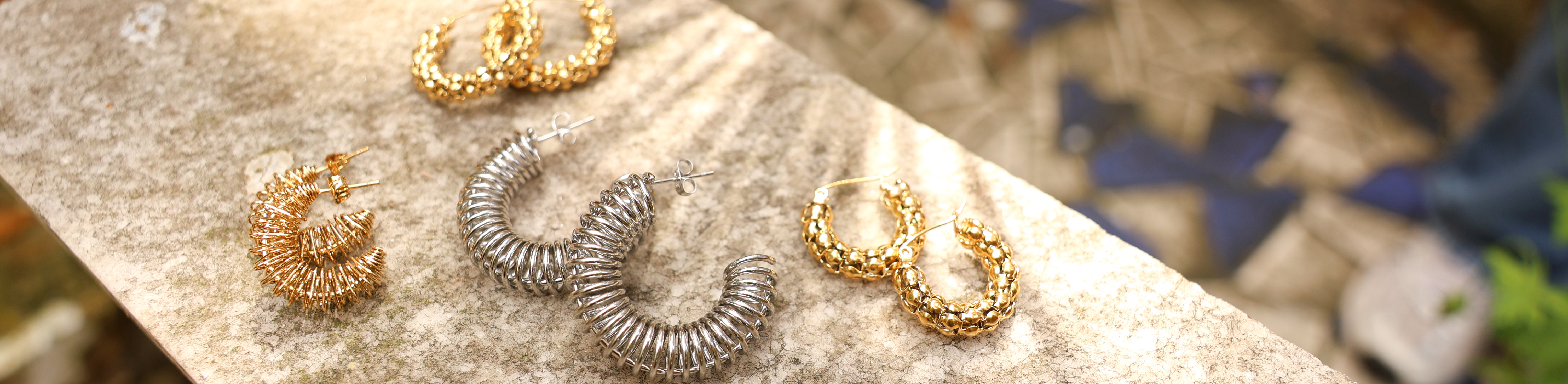 Shop nu de nieuwe collectie roestvrij stalen oorbellen