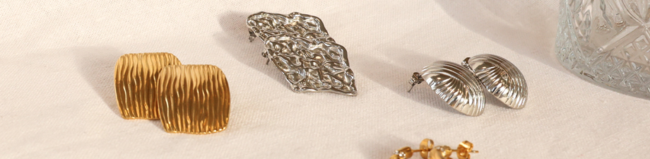 Nieuwe schitterende rvs sieraden Nieuwe schitterende rvs sieraden