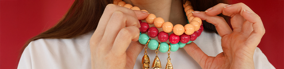 Nieuwe BY31&reg; ronde acryl kralenkettingen