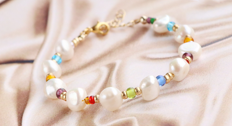 Waar kan ik goedkope sieraden inkopen? afbeelding